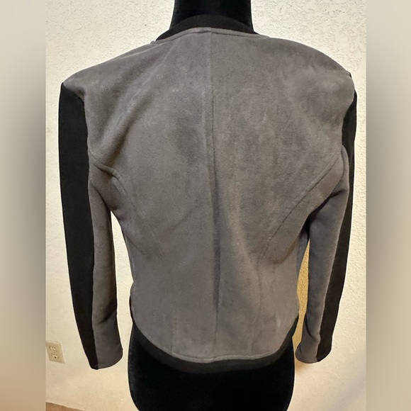Women's Black and Grey Velvet bebe Blazer, Size Small - Picture 4 of 7